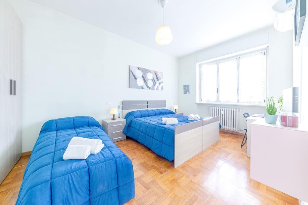 Navigli - Downtown - Duomo Spacious Two Bedroom Apartment - Close To Metro - Ac - Wi-Fi Milán Exterior foto