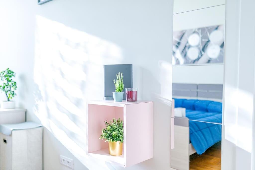 Navigli - Downtown - Duomo Spacious Two Bedroom Apartment - Close To Metro - Ac - Wi-Fi Milán Exterior foto