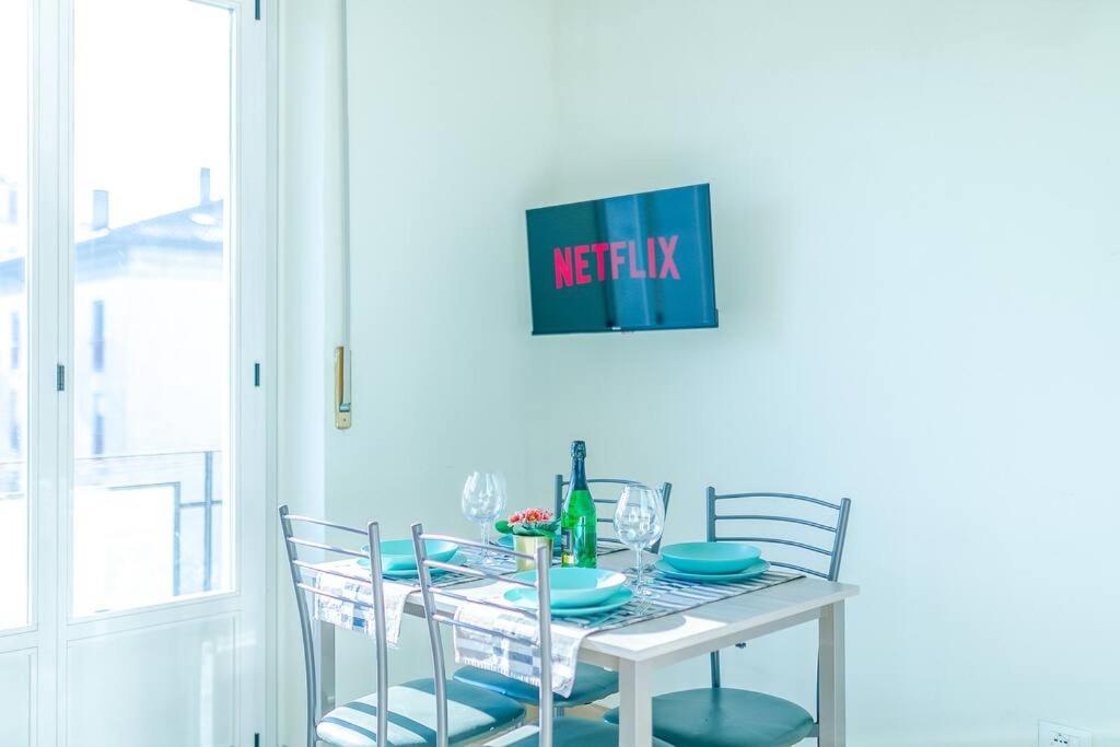 Navigli - Downtown - Duomo Spacious Two Bedroom Apartment - Close To Metro - Ac - Wi-Fi Milán Exterior foto